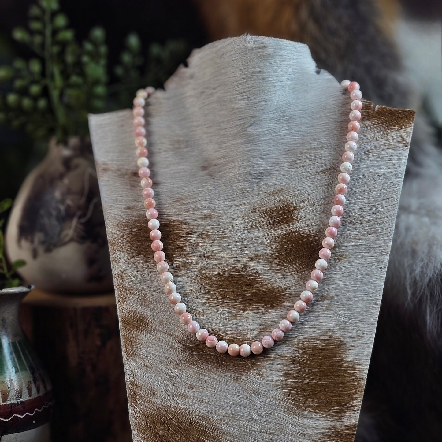 18in. Pink Conch Necklace