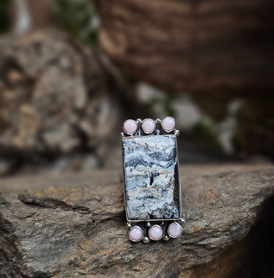 Adjustable White Buffalo Ring w/ Pink Conch