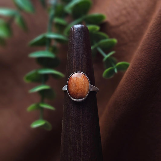Spiny Oyster Ring - Size 7.5