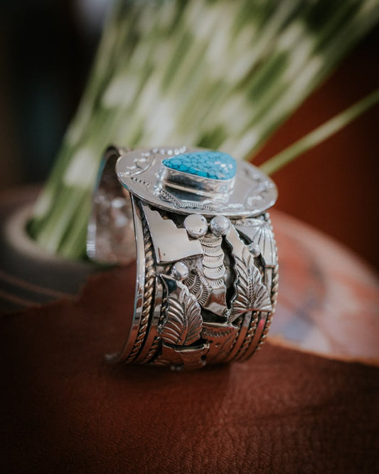 Kingman Web Turquoise Bracelet