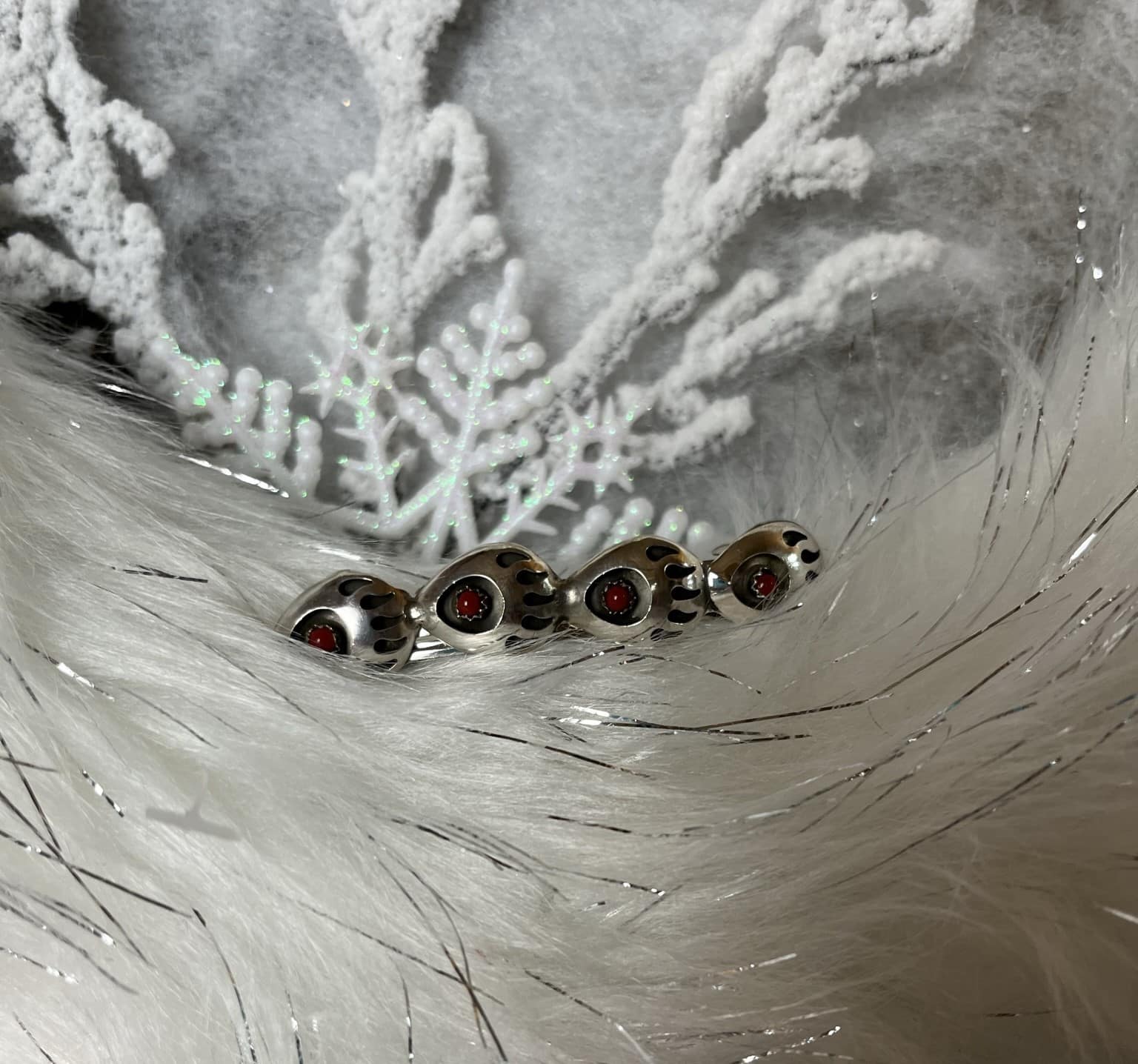 Red Coral Bear Paw Hair Barrette