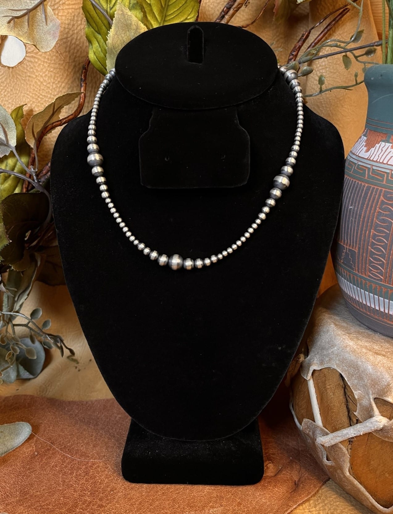 16 IN Dakota Round Navajo Pearl Necklace