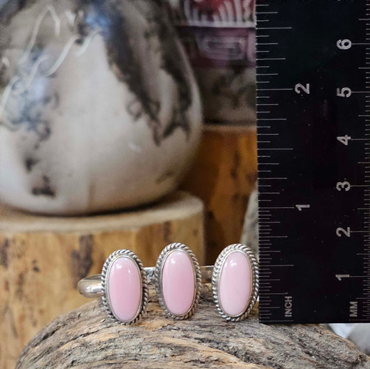 Adjustable Pink Conch Ring