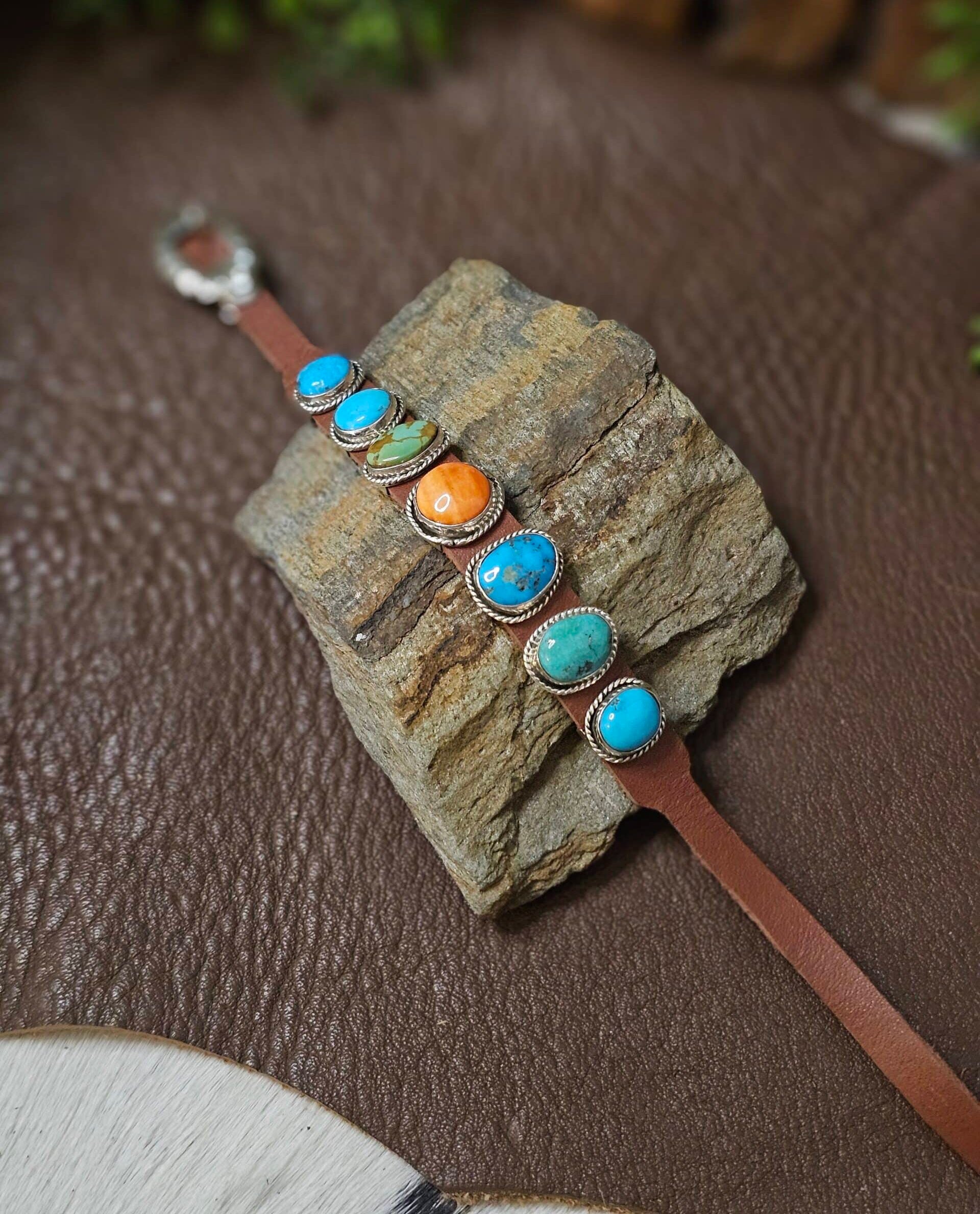 Assorted Stone Bracelet w/ Kingman Turquoise and Spiny Oyster - 1