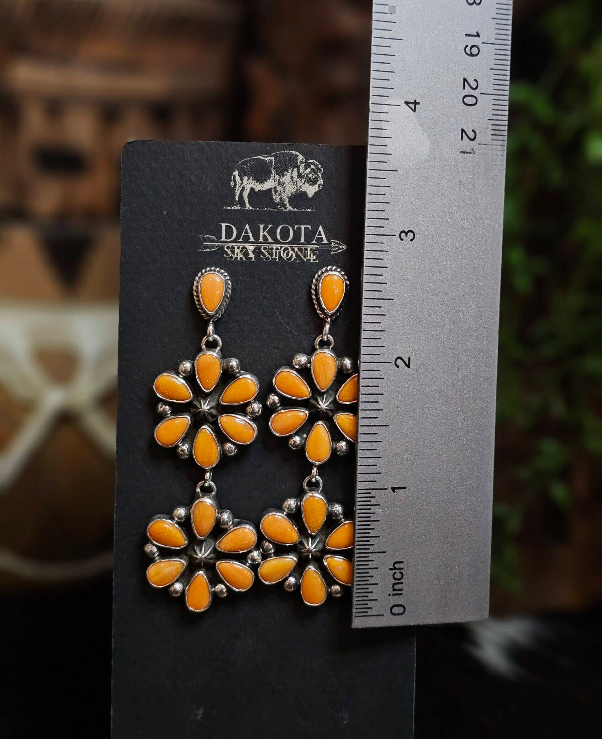 Spiny Oyster Earrings