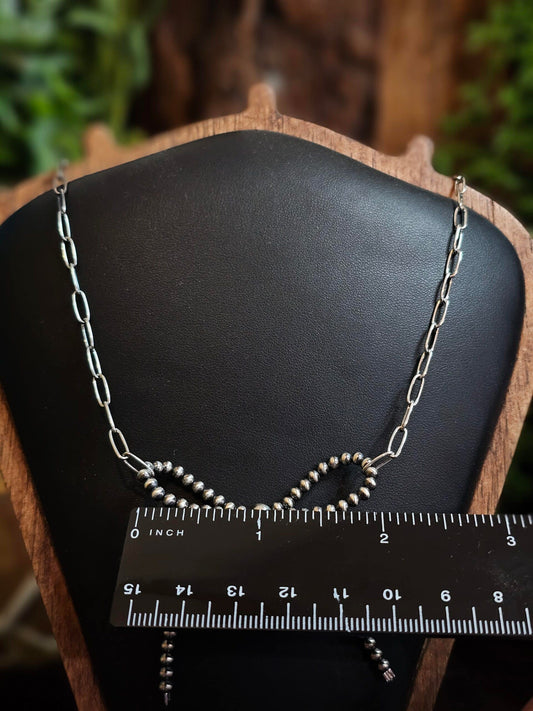 16in. Navajo Pearl Bow Necklace