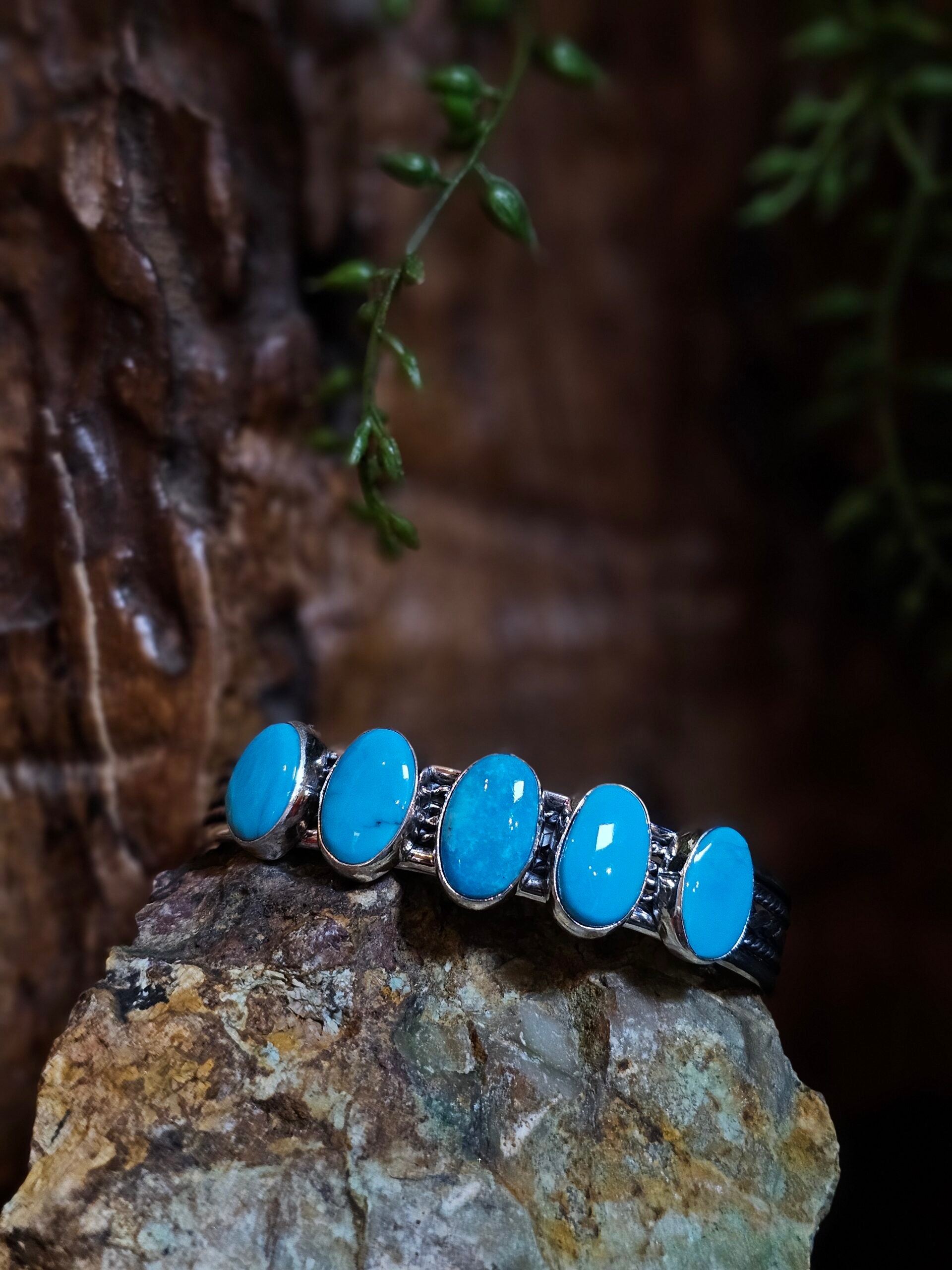 Kingman Turquoise Bracelet
