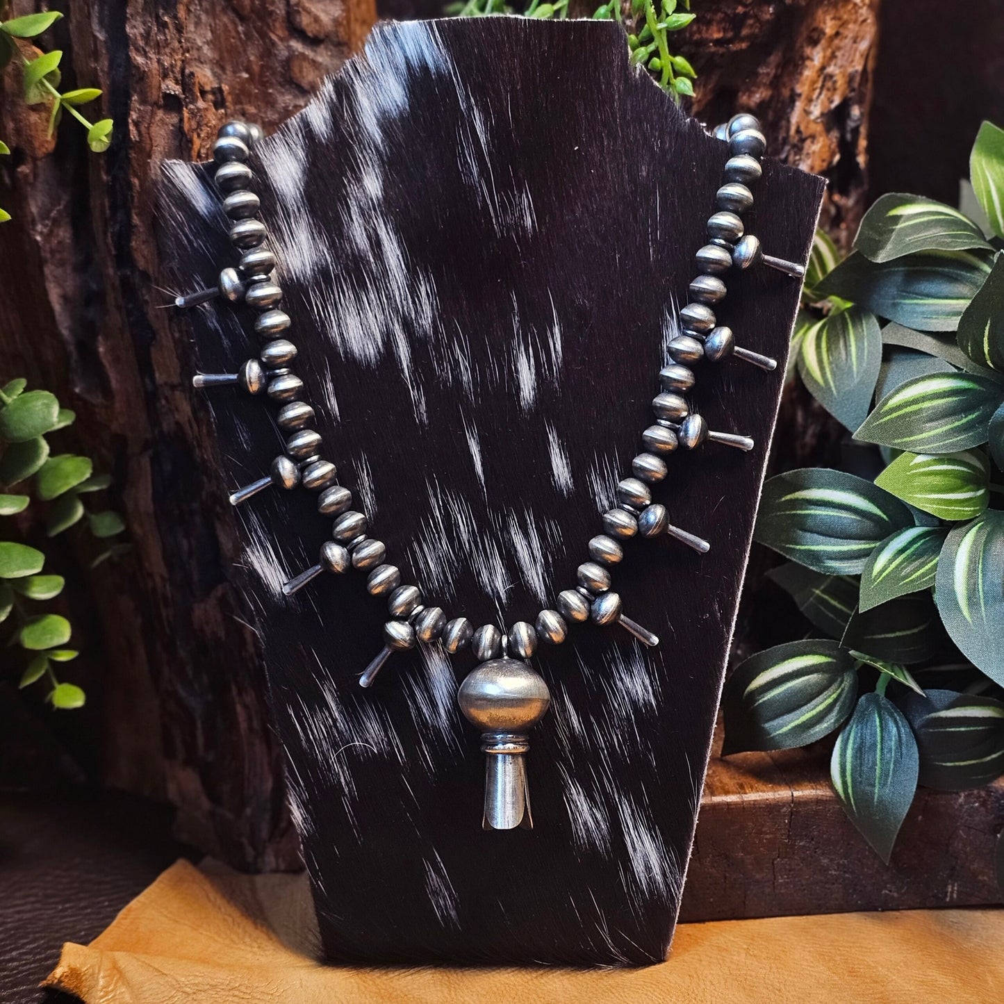 Handmade Navajo Pearl Necklace - Preston Haley