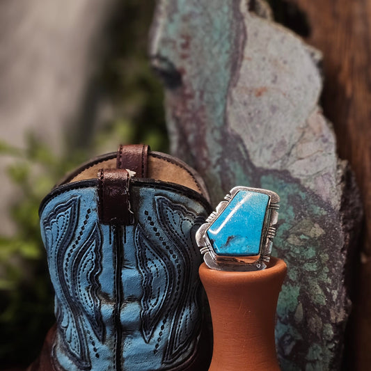 Kingman Turquoise Ring - Size 9.5