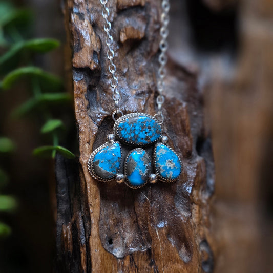 Kingman Turquoise Necklace w/ Sierra Nevada Turquoise