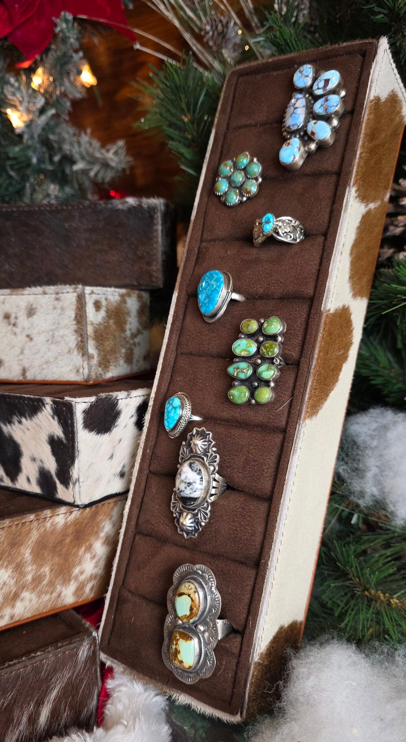 Cowhide Ring Display Holder