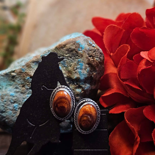 Spiny Oyster Earrings