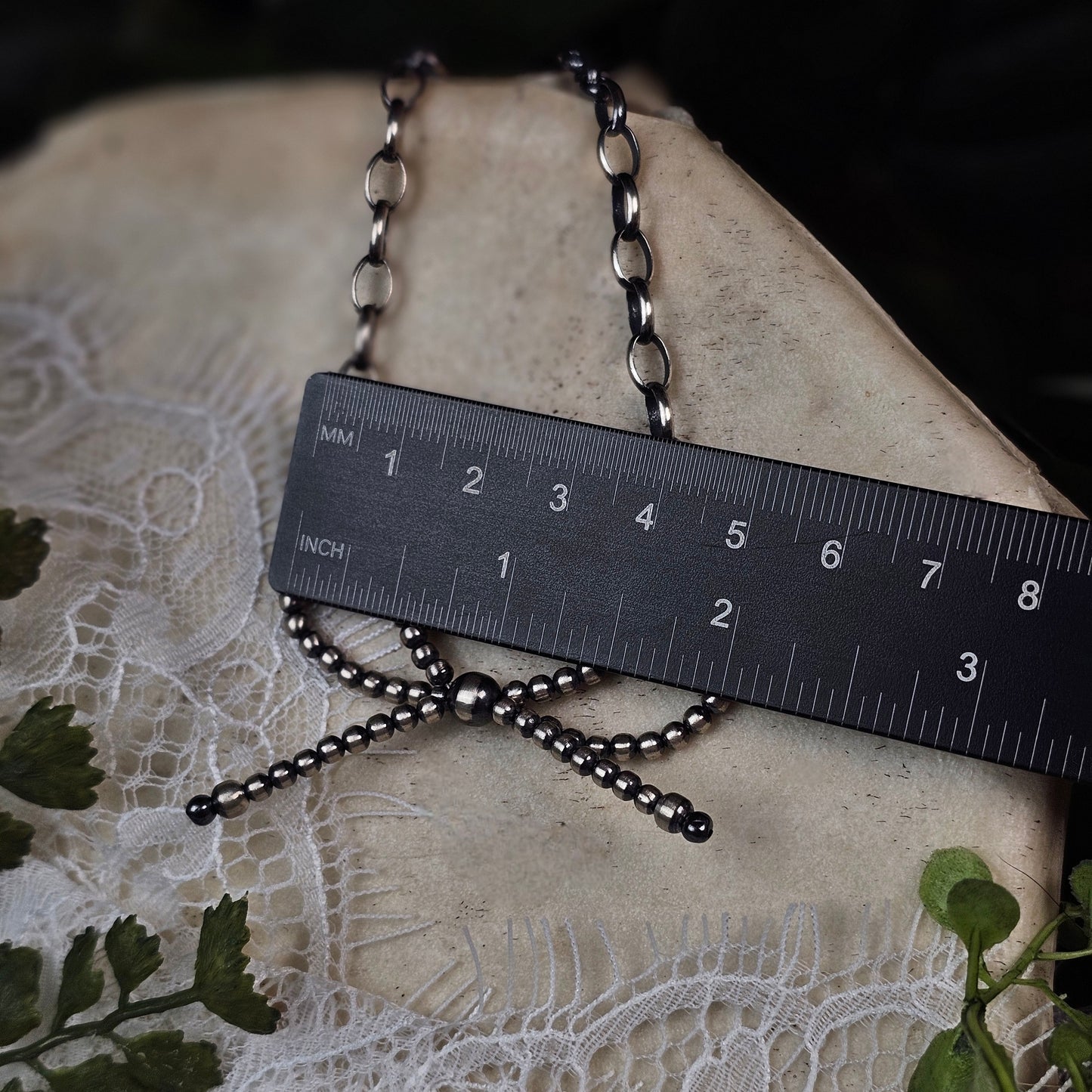 18" Navajo Pearl Bow Necklace