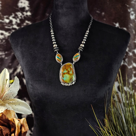 Royston Turquoise Necklace w/ Boulder Turquoise