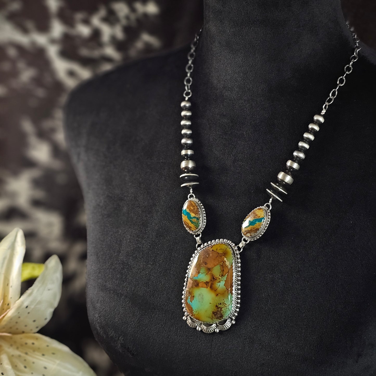 Royston Turquoise Necklace w/ Boulder Turquoise