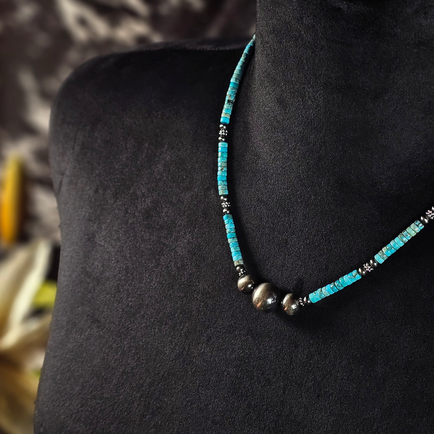 18in. Navajo Pearl Necklace w/ Kingman Turquoise Heishi Beads