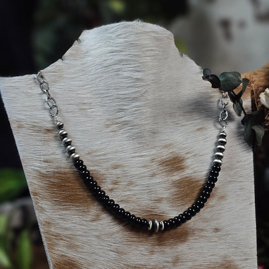 16in. Navajo Pearl Necklace w/ Black Onyx Heishi Beads