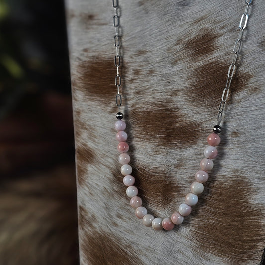18in. Pink Conch Necklace