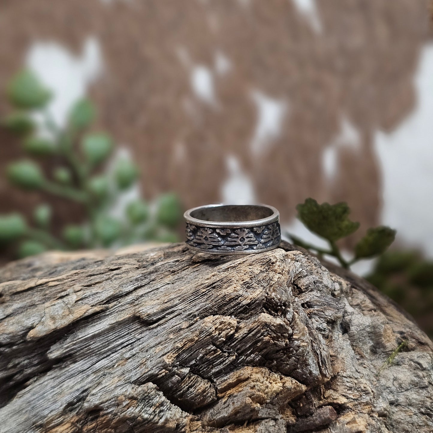 Sterling Silver Ring - Size 5.5