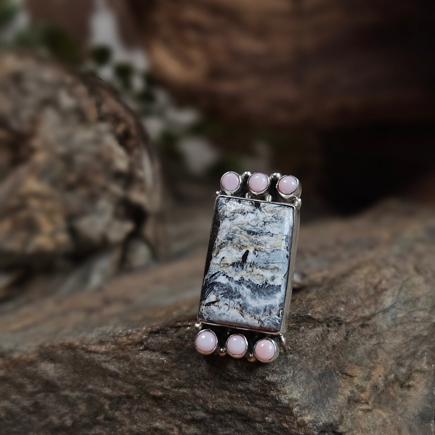 Adjustable White Buffalo Ring w/ Pink Conch