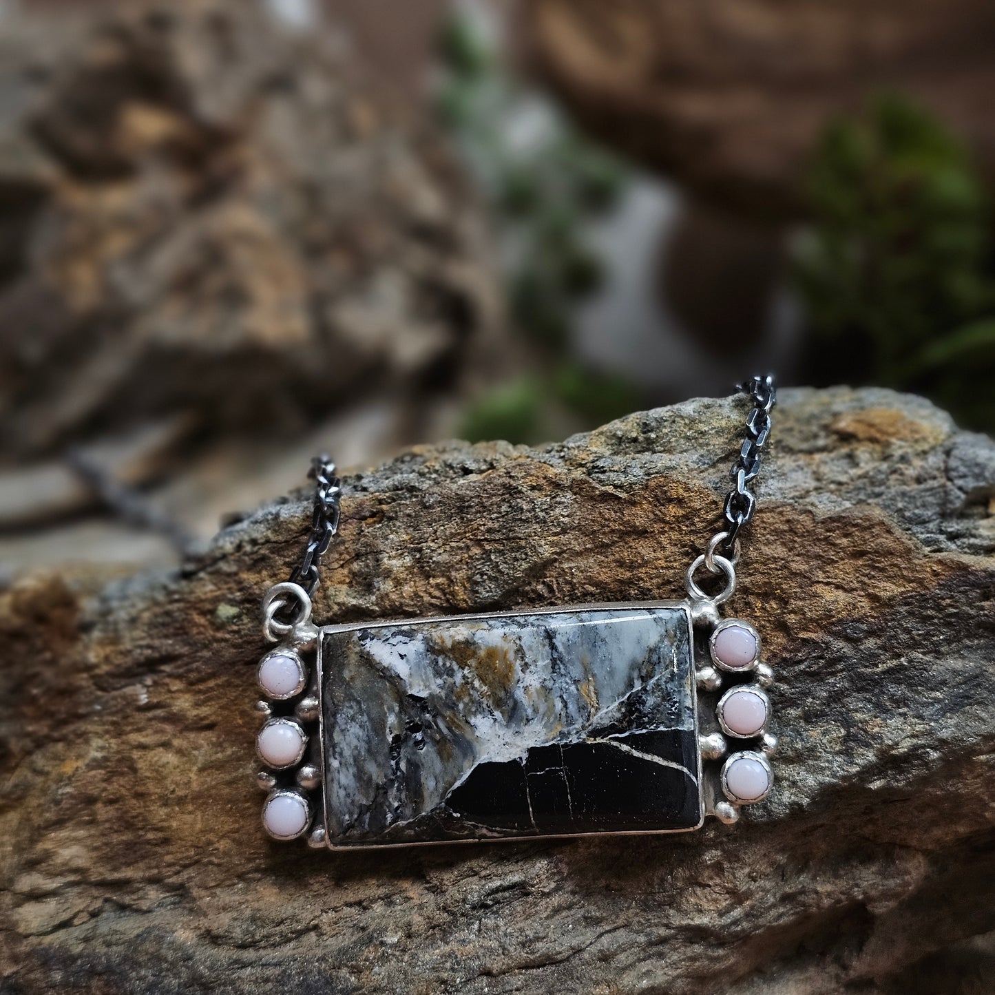 White Buffalo Necklace w/ Pink Conch