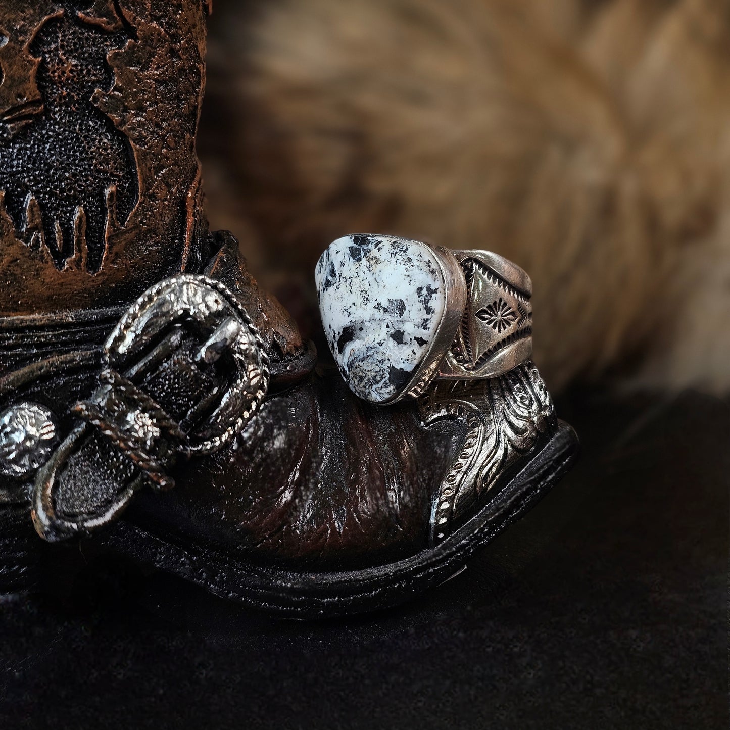 White Buffalo Ring - Size 10