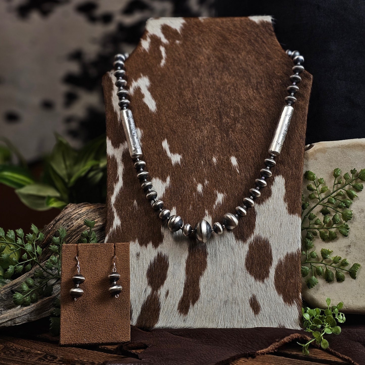 Navajo Pearl Set w/ Handmade Bench Beads