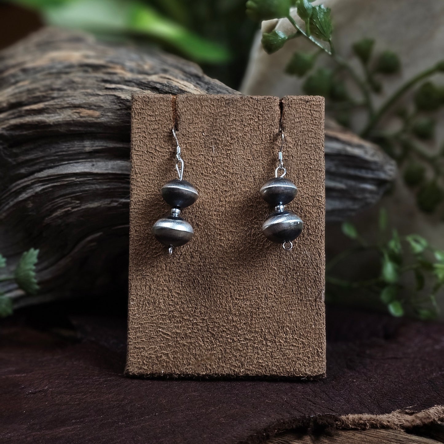Navajo Pearl Set w/ Handmade Bench Beads