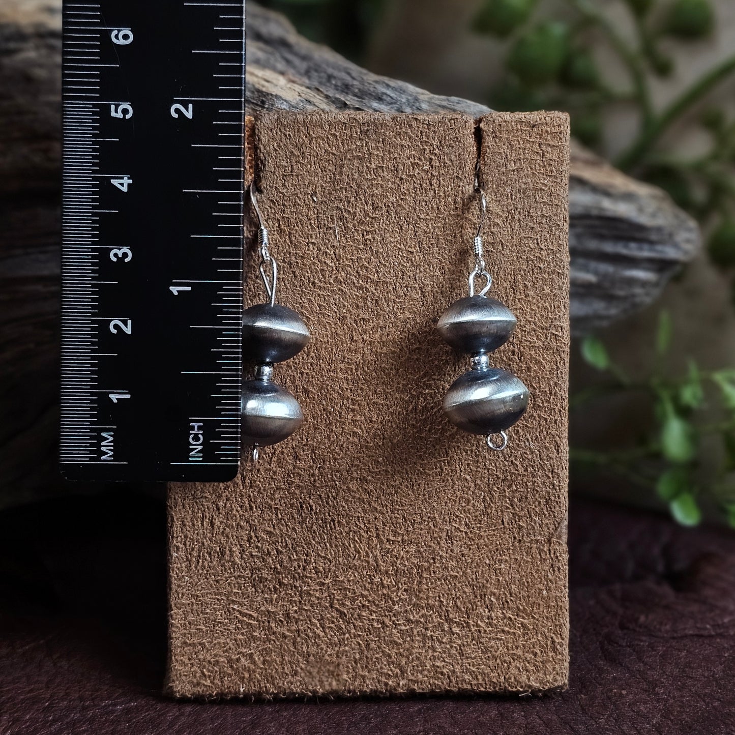Navajo Pearl Set w/ Handmade Bench Beads