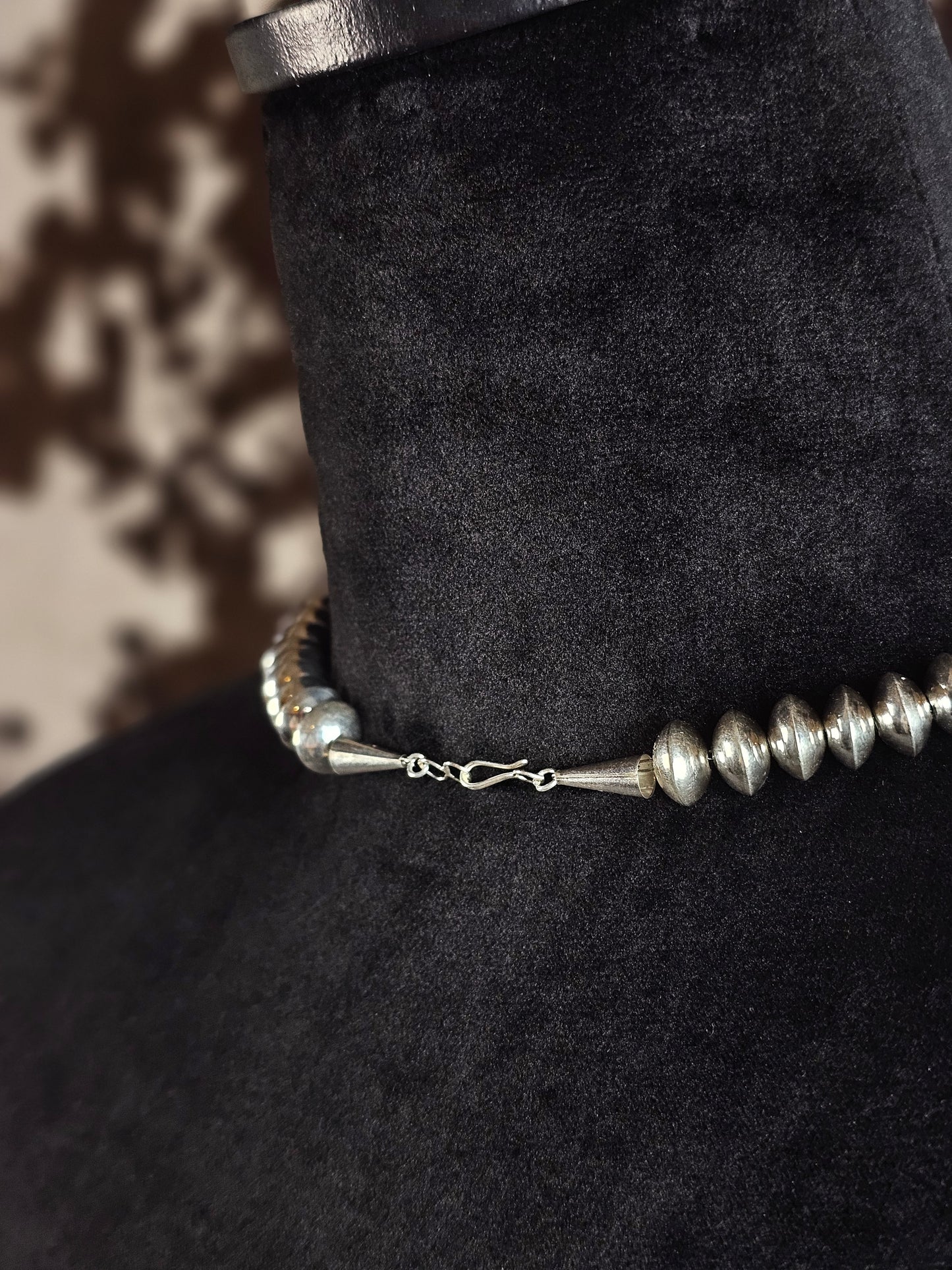 Navajo Pearl Set w/ Handmade Bench Beads