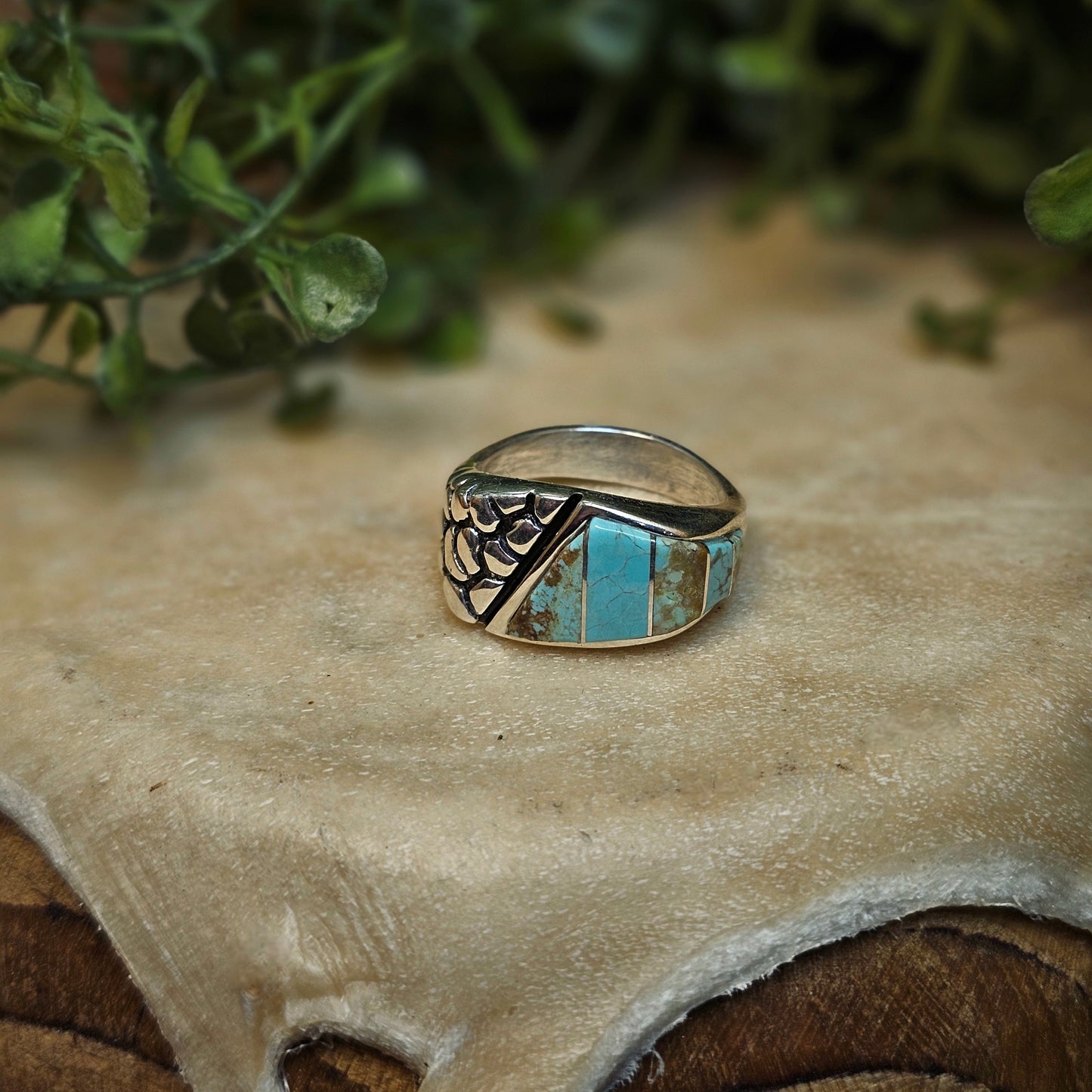 Number 8 Turquoise Ring - Size 10