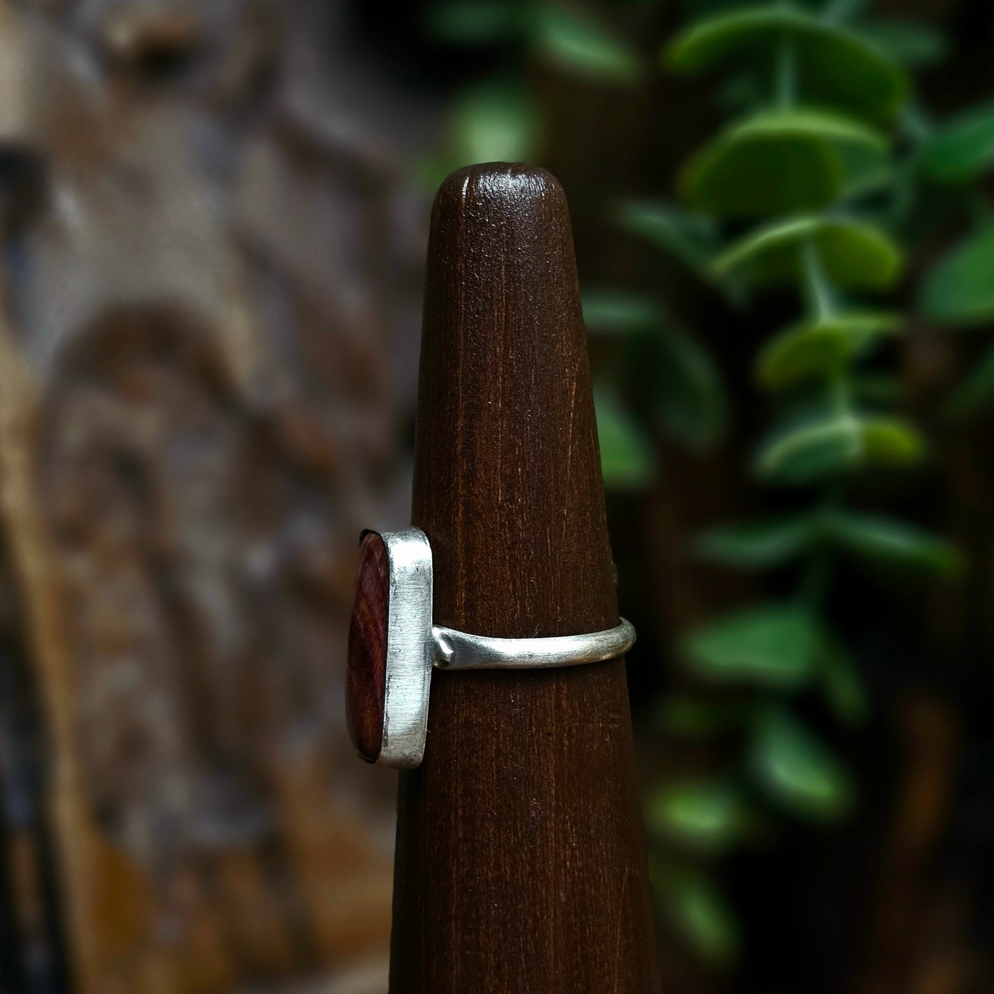 Spiny Oyster Ring - Size 7