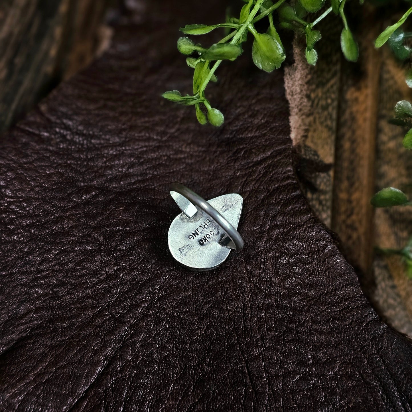 Spiny Oyster Ring - Size 8.5