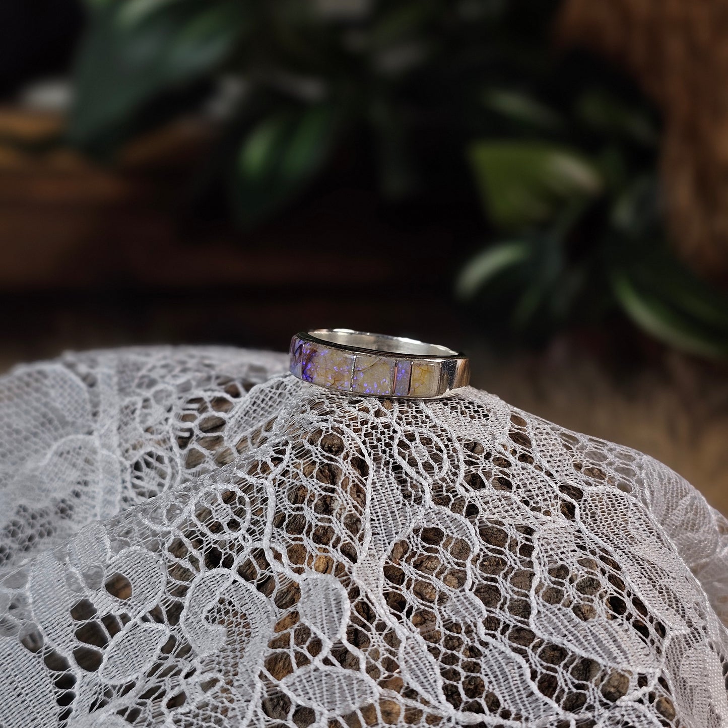 Zuni Ring w/ Spiderweb Opal - Size 10