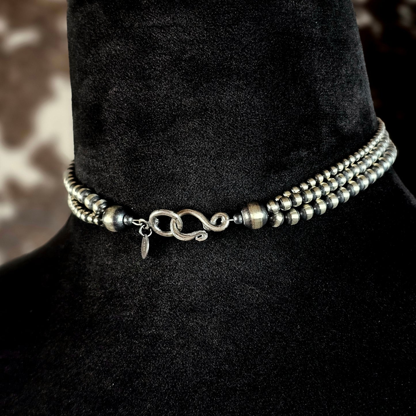 14in. Navajo Pearl 3-Strand Necklace