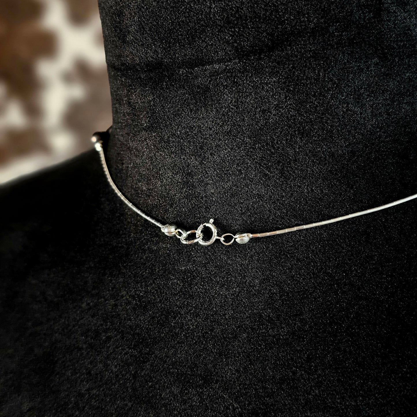 18in. Navajo Pearl Necklace