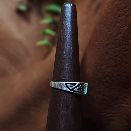 Number 8 Turquoise Ring - Size 12