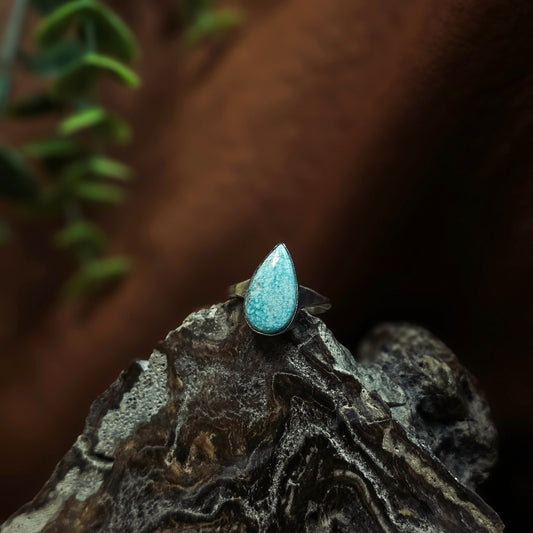 White Water Turquoise Ring - Size 6.5