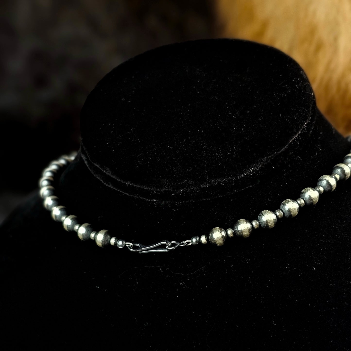 16in. Navajo Pearl Necklace