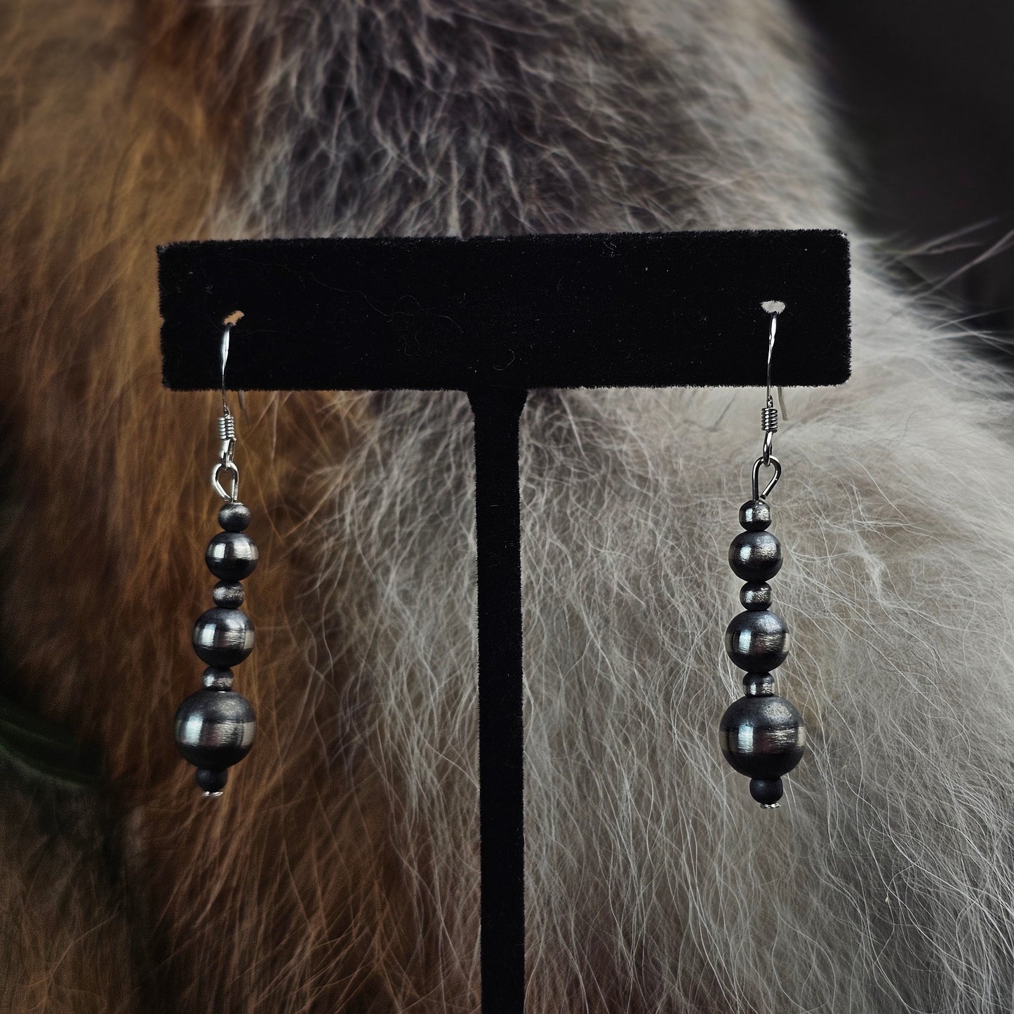 Navajo Pearl Earrings