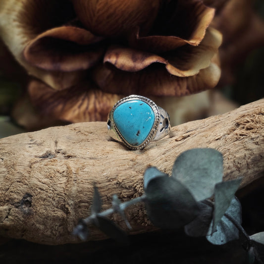 Kingman Turquoise Ring - Size 9