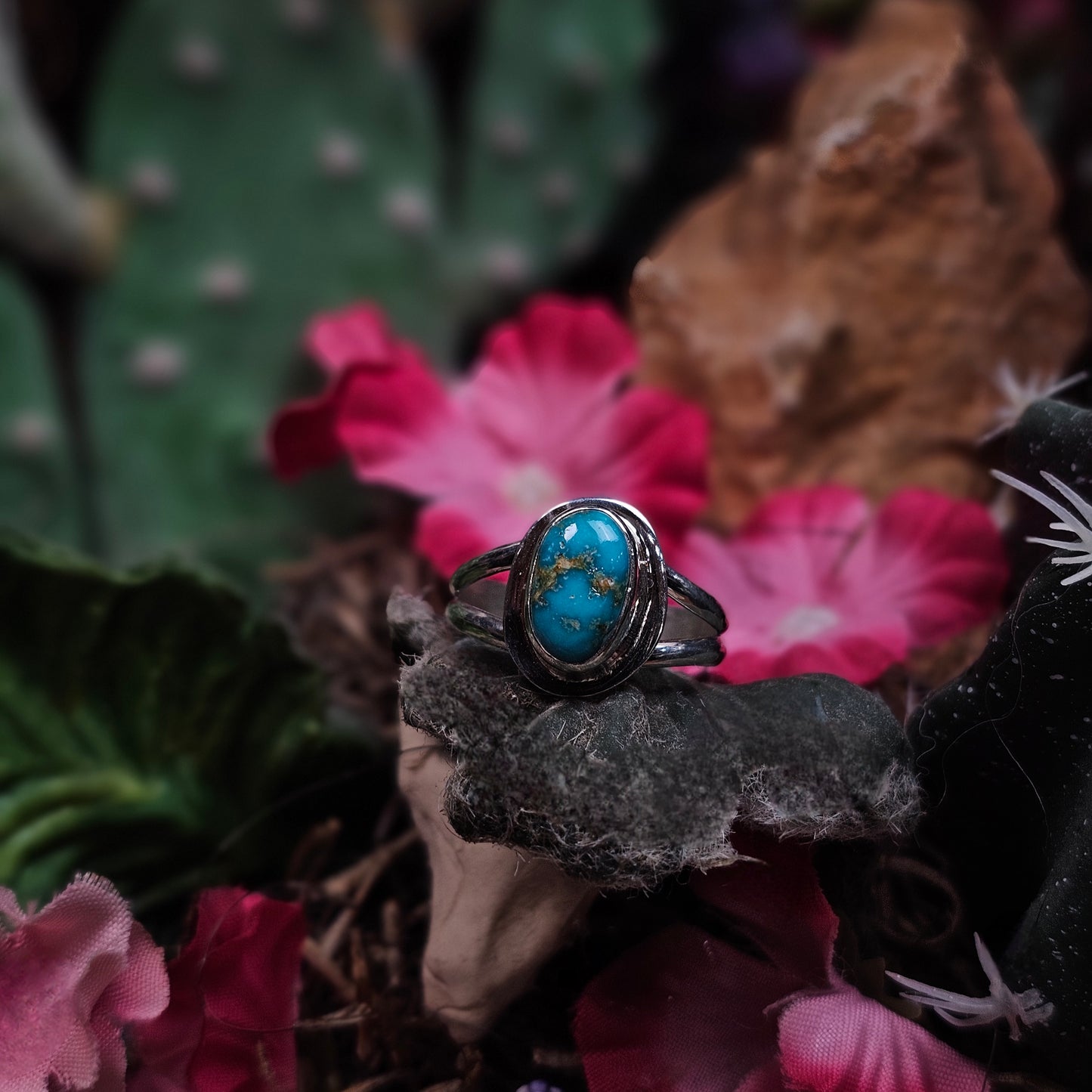 Sierra Nevada Turquoise Ring - Size 9