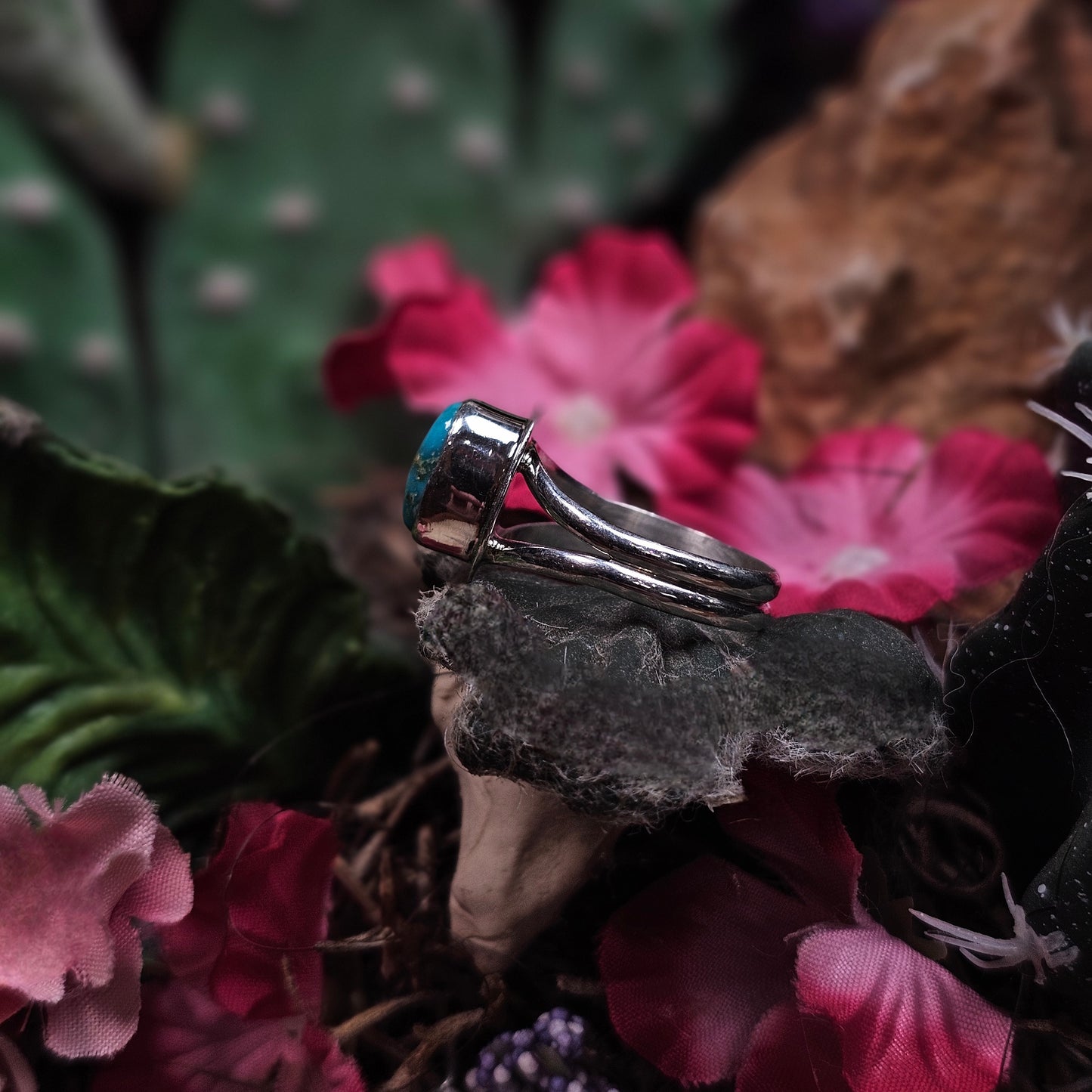 Sierra Nevada Turquoise Ring - Size 9
