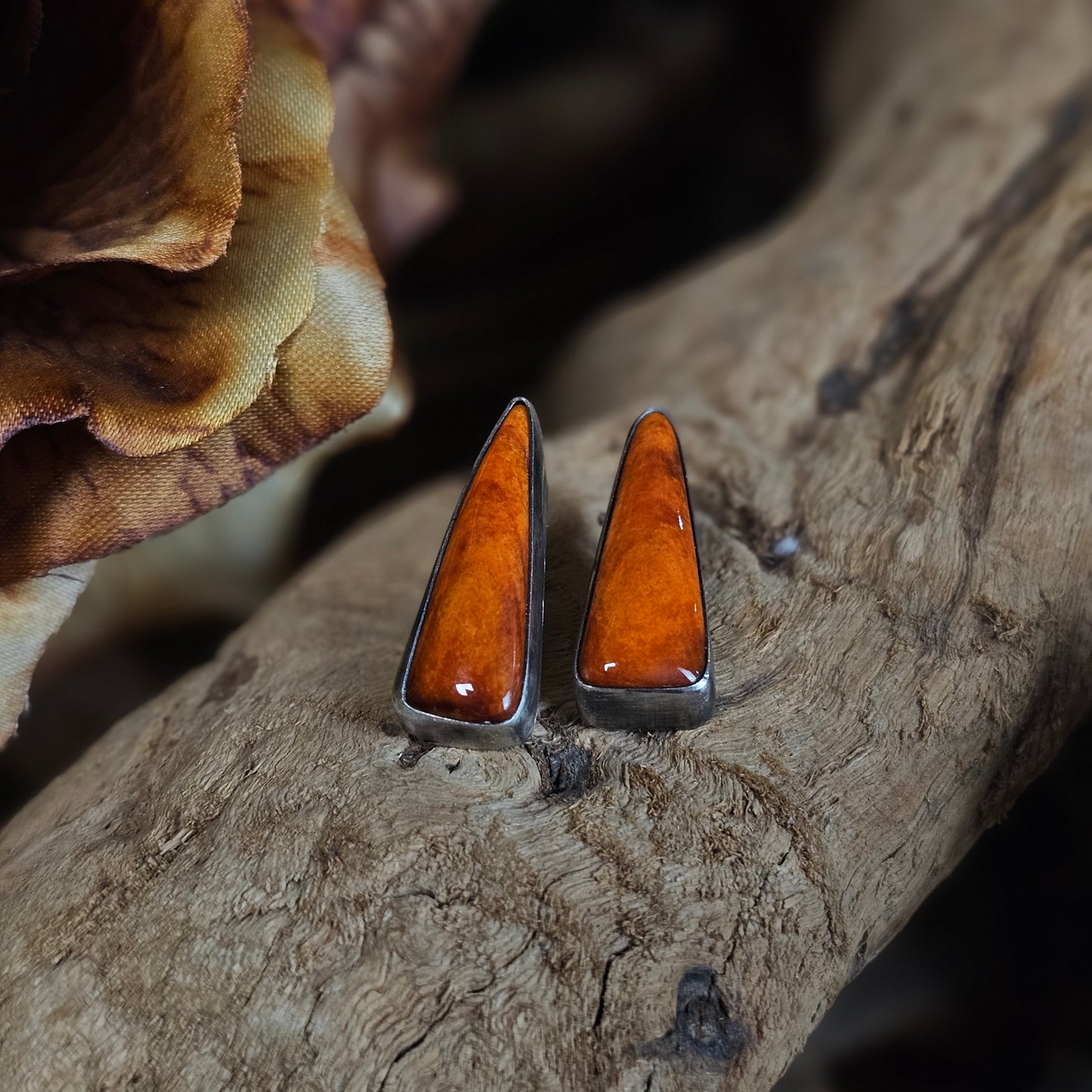 Spiny Oyster Earrings