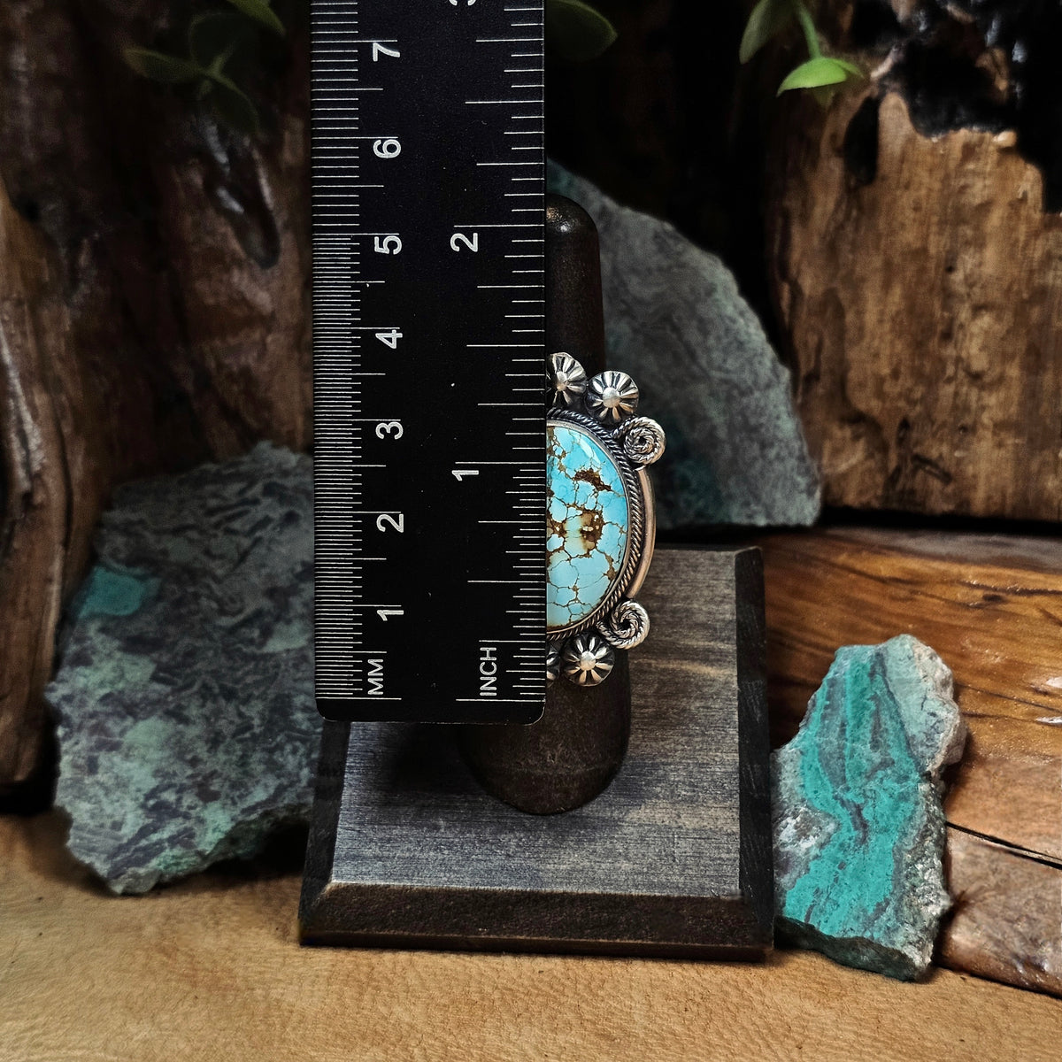 Number 8 Turquoise Ring - Size 6.5