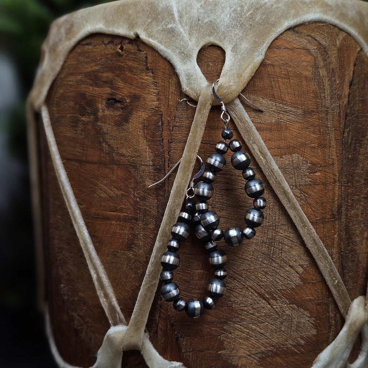Navajo Pearl Earrings