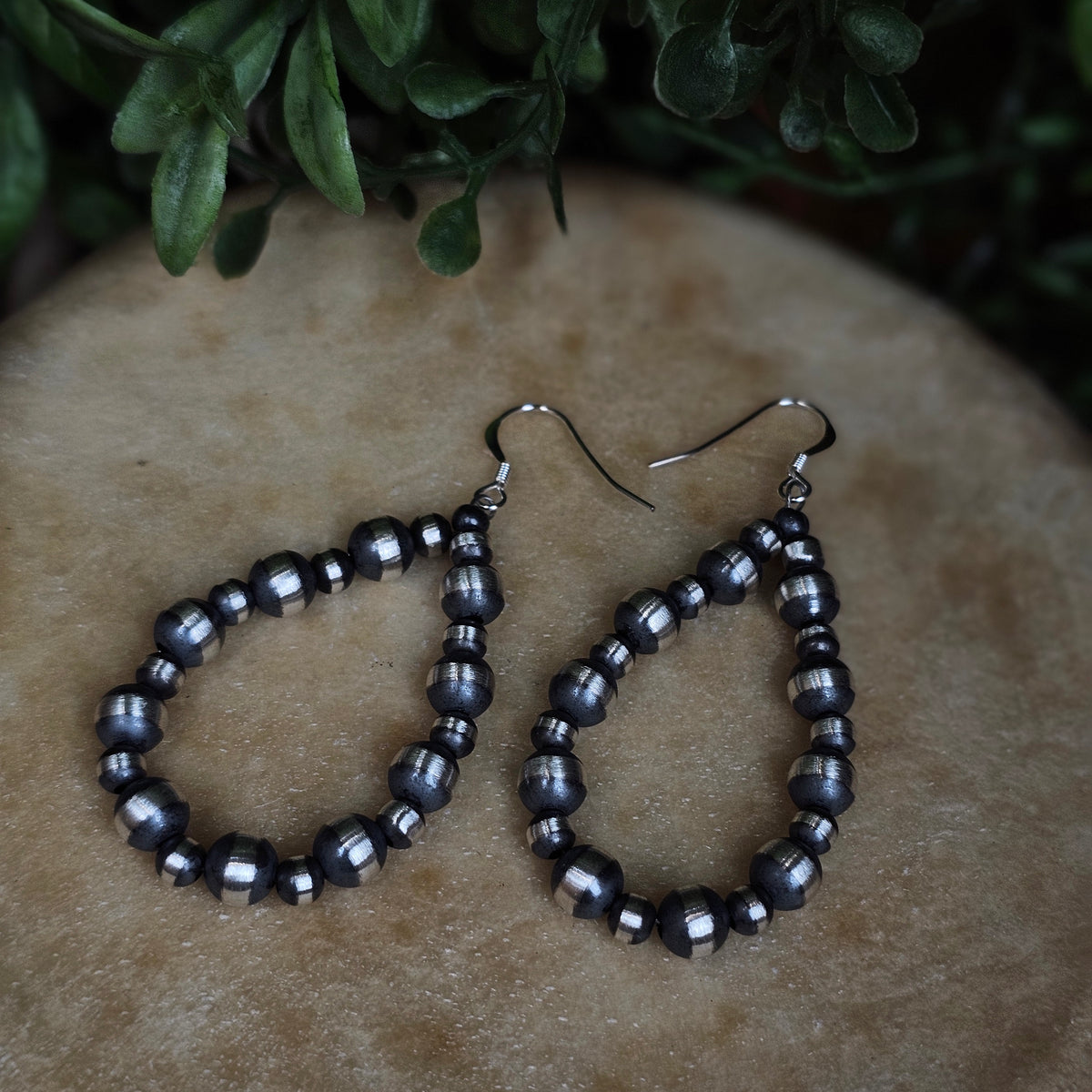Navajo Pearl Earrings