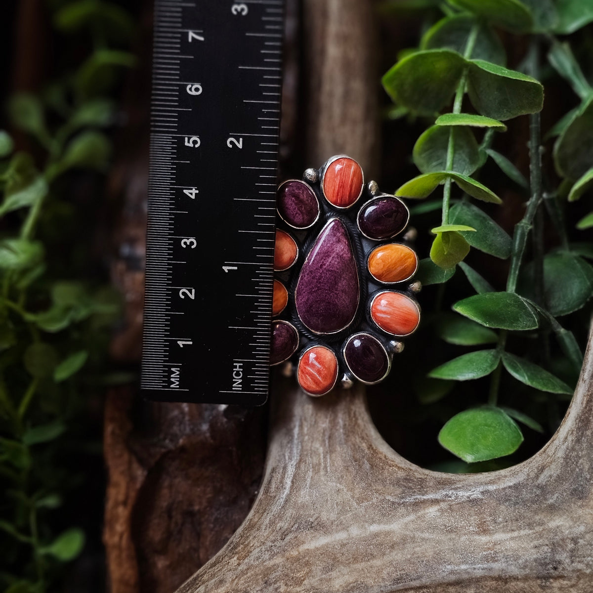 Adjustable Spiny Oyster Ring