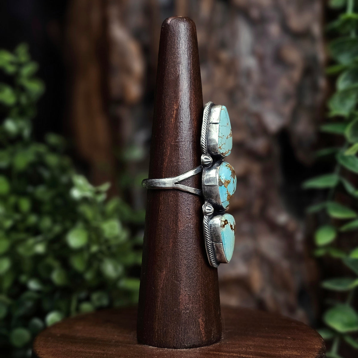 Number 8 Turquoise Ring - Size 10