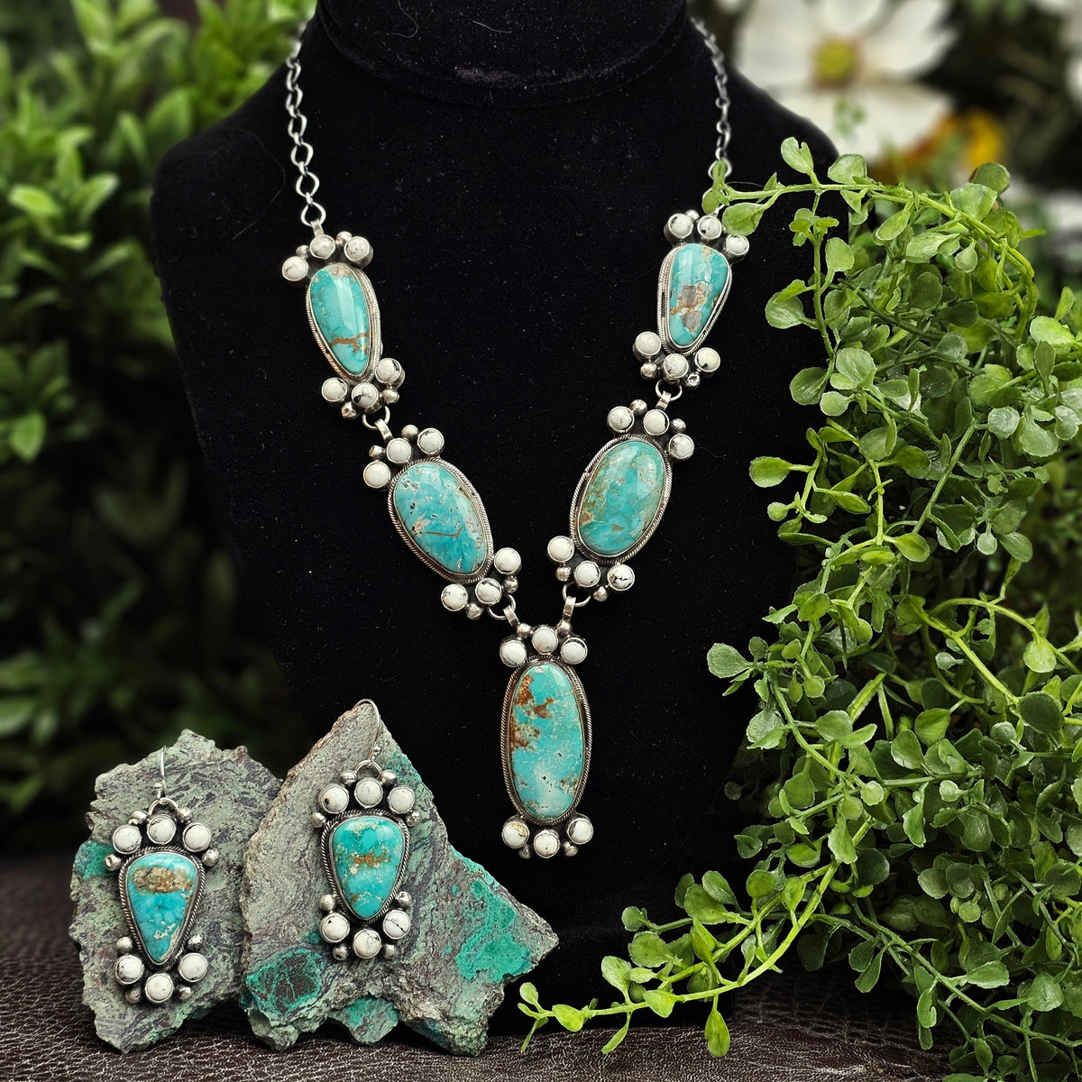 Dry Creek Turquoise Set w/ White Buffalo